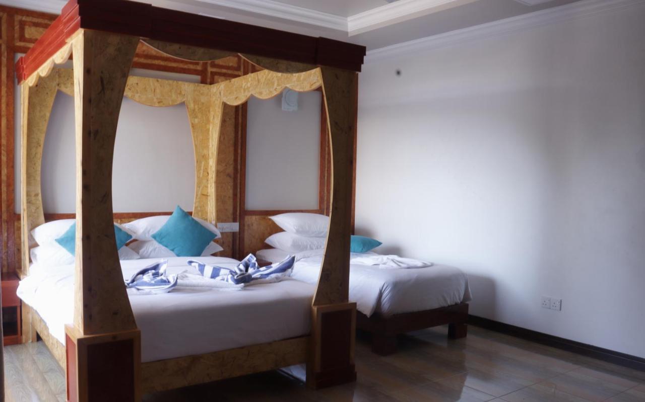 Athens View Hotel Guraidhoo  Extérieur photo