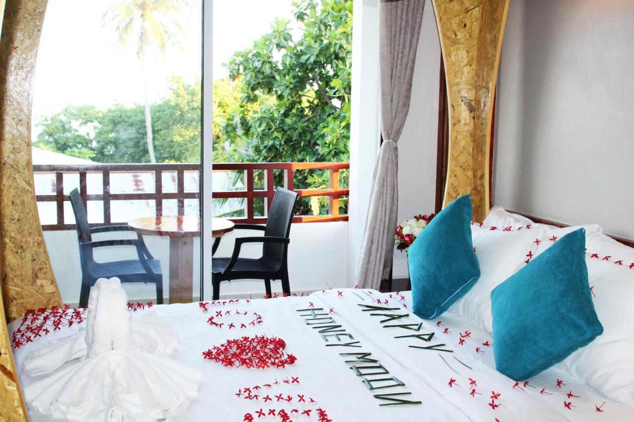 Athens View Hotel Guraidhoo  Extérieur photo